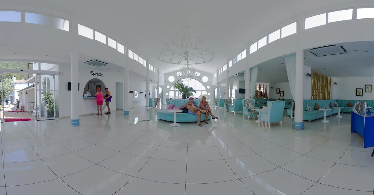 Karbel Hotel Олудениз