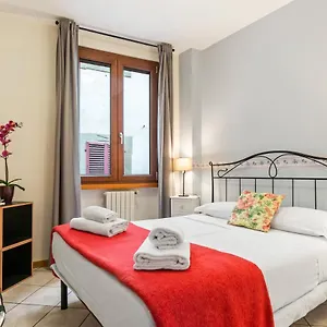 Borgo Pinti Cozy Flat , Florence Italy